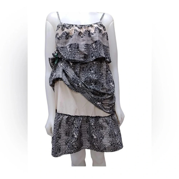 Element Tiered Ruffle  Black Cream Sleeveless Dress Size Medium - Picture 4 of 10